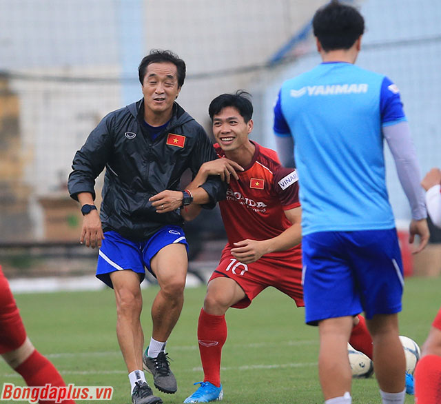 tro-ly-thay-park-con-qua-som-de-khang-dinh-quang-hai-thanh-cong-hon-cong-phuong1